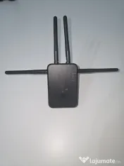 Extender WiFi 2.4 si 5 GHz 
