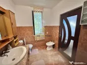 De vanzare casa 4 camere Siretu Saucesti