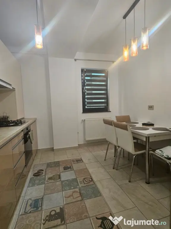 Oferta inchiriere ap 2 cam fond nou, Exercitiu, parcare, 550 EURO - Pitesti (Arges)