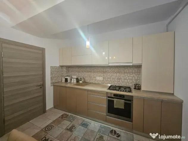 Oferta inchiriere ap 2 cam fond nou, Exercitiu, parcare, 550 EURO - Pitesti (Arges)