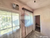 Proprietate cu teren 1.359 mp, poziție pe colț și utilități la strada