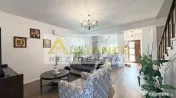 Casa cocheta cu 4 camere, P+1E+M, complet mobilata si utilata