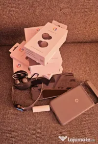 Google pixel 8 Pro (ecran crăpat dar funcțional) +Smart Watch2+Pixel Buda pro 