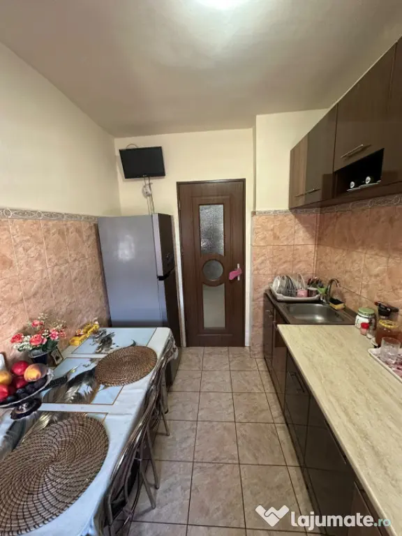 Apartament 2 camere semidecomandat, 45,65mp totali - Ciuperc - Craiova (Dolj)