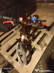 De vânzare 2 biciclete