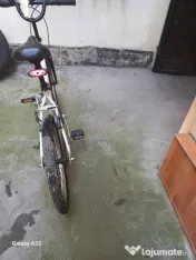 De vânzare 2 biciclete