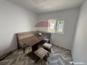 Casă de închiriat | 60 mp utili | Curte 169 mp | Piața Alba Iulia 