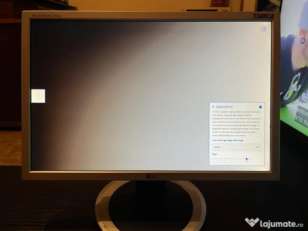 Monitor 20" LG Flatron L204WT 1680x1050 Cabluri Incluse Ideal Birou Supraveghere