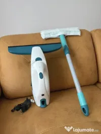 Aparat de curățat geamuri 