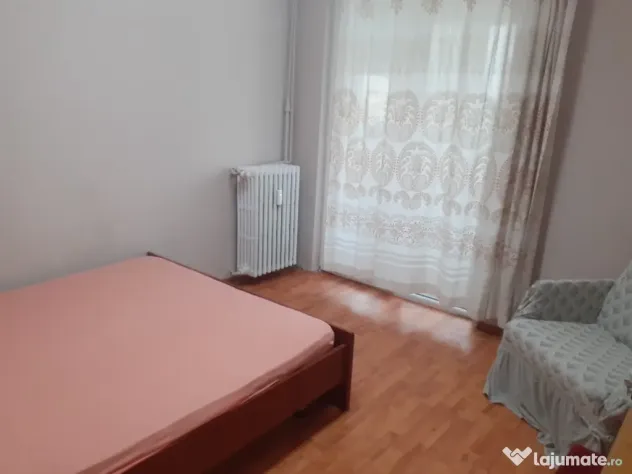 Inchiriez apartament 2 camere in zona centrala - Suceava (Suceava)