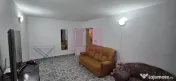 Apartament cu 3 camere de vanzare in Campina, parter 