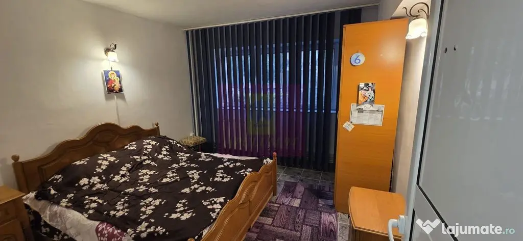 Apartament cu 3 camere de vanzare in Campina, parter - Campina (Prahova)