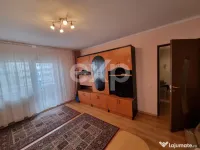 Apartament 3 camere de închiriat, str. Năsăud
