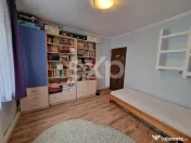 Apartament 3 camere de închiriat, str. Năsăud 