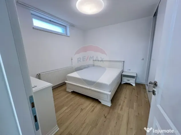 Apartament 3 camere de închiriat I Stefan cel Mare I Prima închiriere - Sibiu (Sibiu)