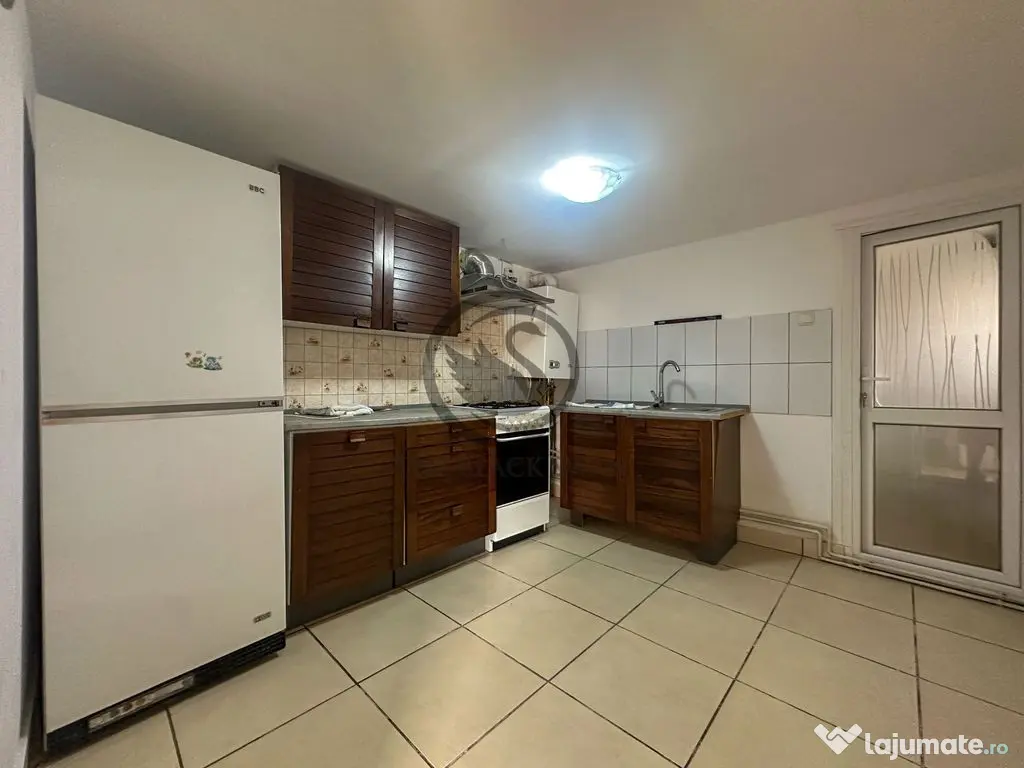 Casa cu 3 camere de vanzare | Nord - Ploiesti | Comision 0% - Ploiesti (Prahova)