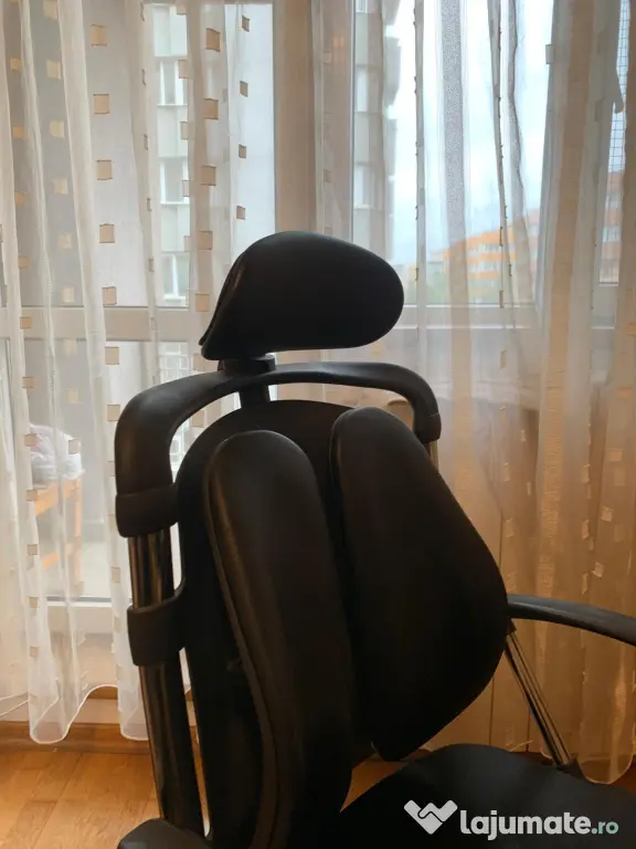 Scaun de birou ergonomic/gaming cu tetieră