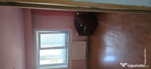 Vand apartament 2 camere decomandat in Deva str. Minerului