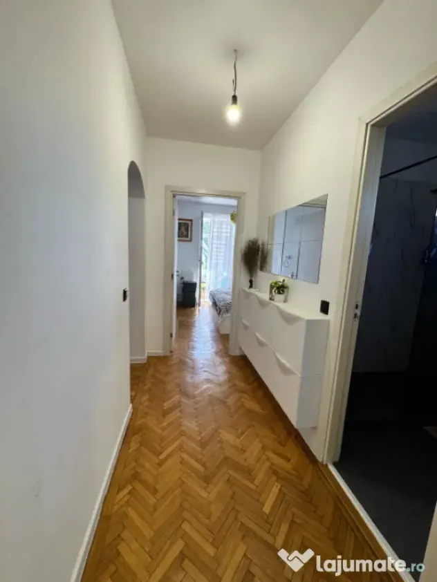Aparament Modern, 3 Camere, 63 Mp, Zona Rotonda - Craiova (Dolj)