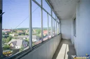 FILM! 2 camere decomandat, Central Covasna, balcon generos, 