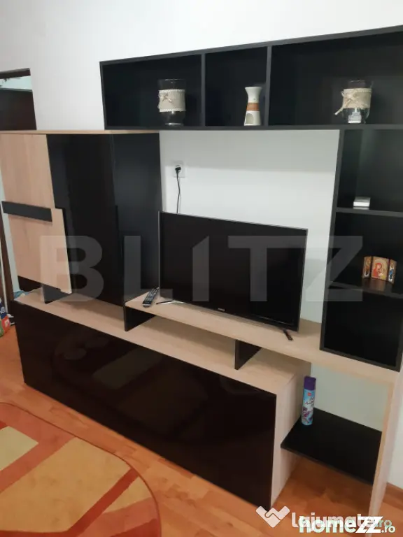 Garsonieră de închiriat — Str. Slatinei, Cartierul Deceb - Oradea (Bihor)
