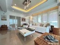 Penthouse 3 Camere Summerland | Vedere Mare și Lac | Dotări Premium