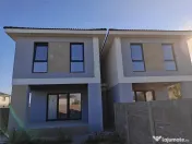DUPLEX SEPARAT PRIN C.T - ZONA BUNA - ACCES RAPID CATRE ORAS 