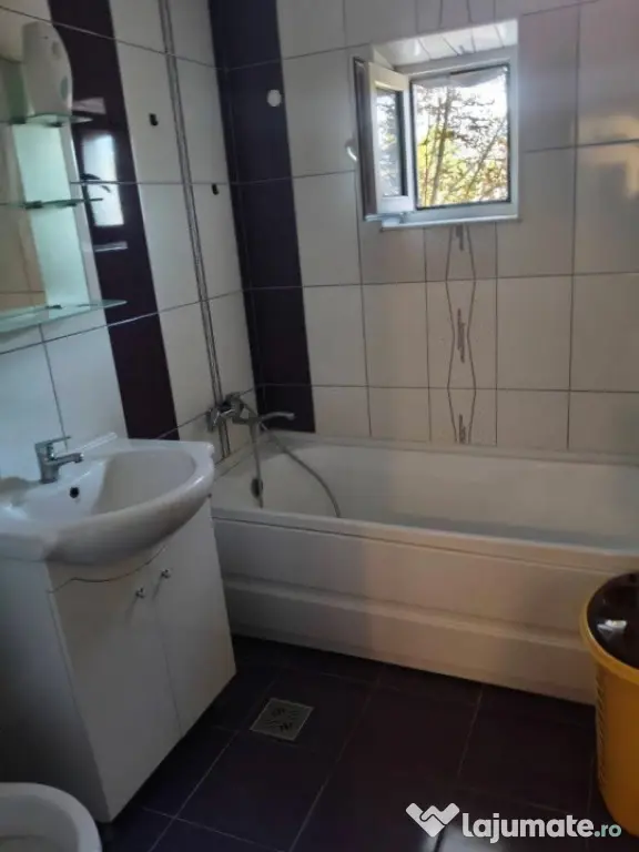 E3, 2 camere, etaj 2, centrala gaz - Tulcea (Tulcea)