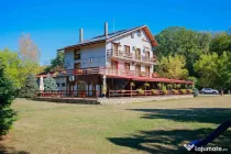 Pensiune cu restaurant, piscină, teren de 4.433 mp - Hidișelul de Sus