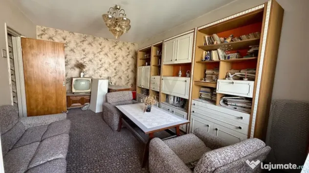 2 camere l decomandat l Tei l de renovat - Bucuresti (Bucuresti-Ilfov)