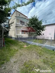 Casă de vânzare | Rădăuți | Ștefan cel Mare + 2 garaje 