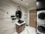 Apartament 2 camere, lux, parcare subterana, A.C, zona: stra 