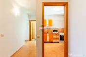 3 camere decomandat Clucerului – rar, luminos și liniștit 