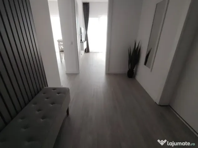 Inchiriere Apartament 1 camera decomandat, 40 mp, Eroilor - Floresti (Cluj)