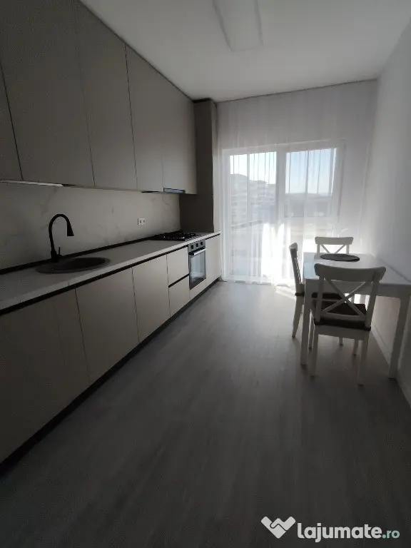 Inchiriere Apartament 1 camera decomandat, 40 mp, Eroilor - Floresti (Cluj)