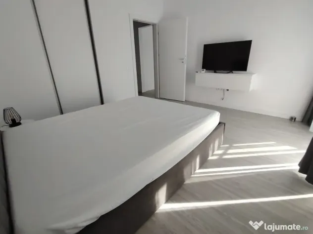 Inchiriere Apartament 1 camera decomandat, 40 mp, Eroilor - Floresti (Cluj)