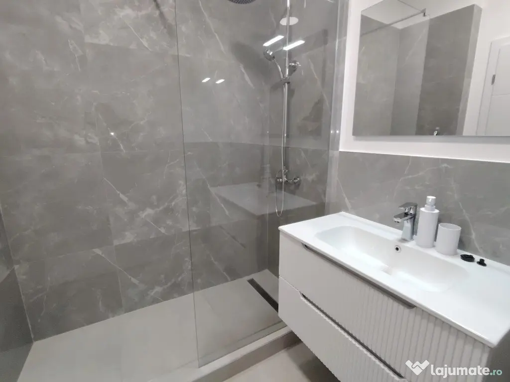 Inchiriere Apartament 1 camera decomandat, 40 mp, Eroilor - Floresti (Cluj)