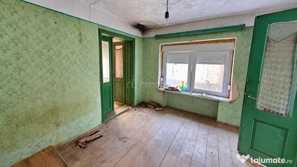 Comoraste | Casa 4 Camere | 634 MP Teren | Pret Negociabil | - Comoraste (Caras-Severin)