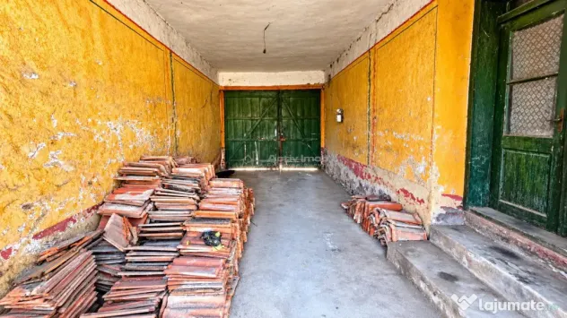 Comoraste | Casa 4 Camere | 634 MP Teren | Pret Negociabil | - Comoraste (Caras-Severin)