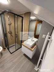 Apartament 2 camere superfinisat -in vila cu loc parcare 