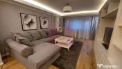 Vand apartament 3 camere Bd Libertatii 