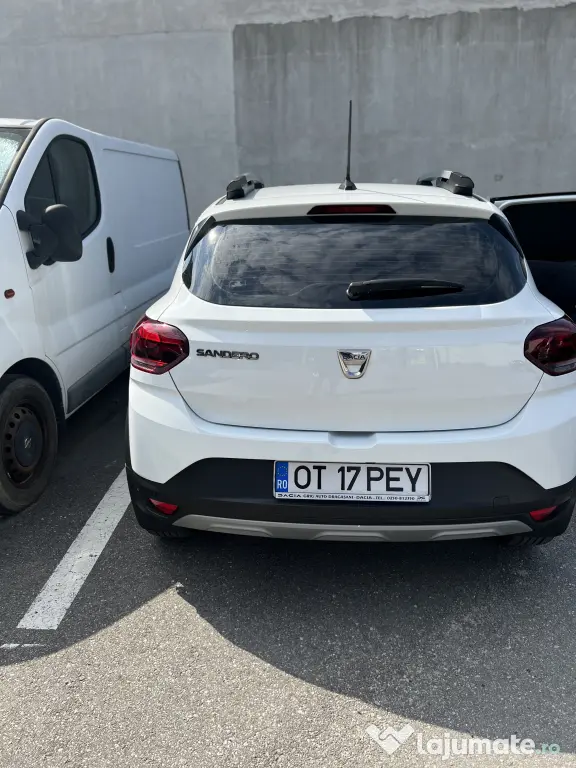 Vând Dacia Sandero Stepway