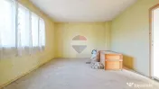 Casă tip duplex cu teren generos de 1.171 mp, Sânpetru 