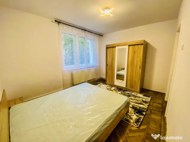 Copou, direct proprietar - Închiriez 3 camere