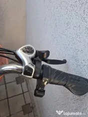 Bicicletă electrică DYU C6, anvelope de 26 de inch, baterie de 36V 12.5Ah
