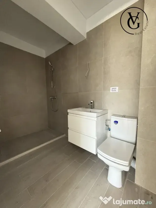 Apartament 3 camere - vedere laterala catre mare - MERAKI RE - Mamaia Sat (Constanta)
