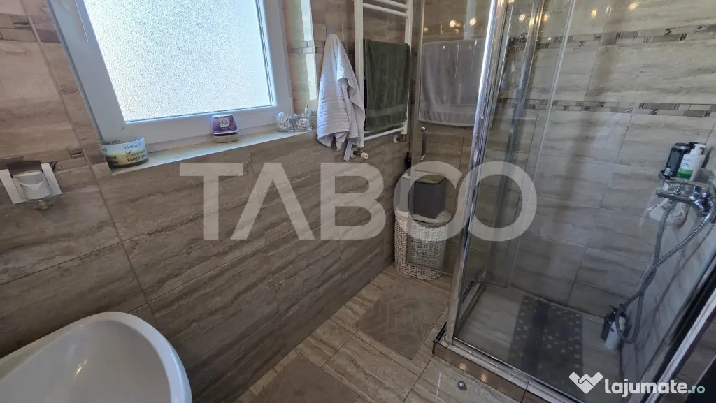 Apartament de vanzare 2 camere mobilate utilate Kaufland Arh - Sibiu (Sibiu)