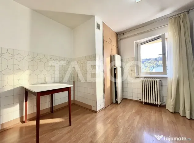 Apartament cu 3 camere in Grigorescu izolat cu 2 balcoane si - Cluj-Napoca (Cluj)