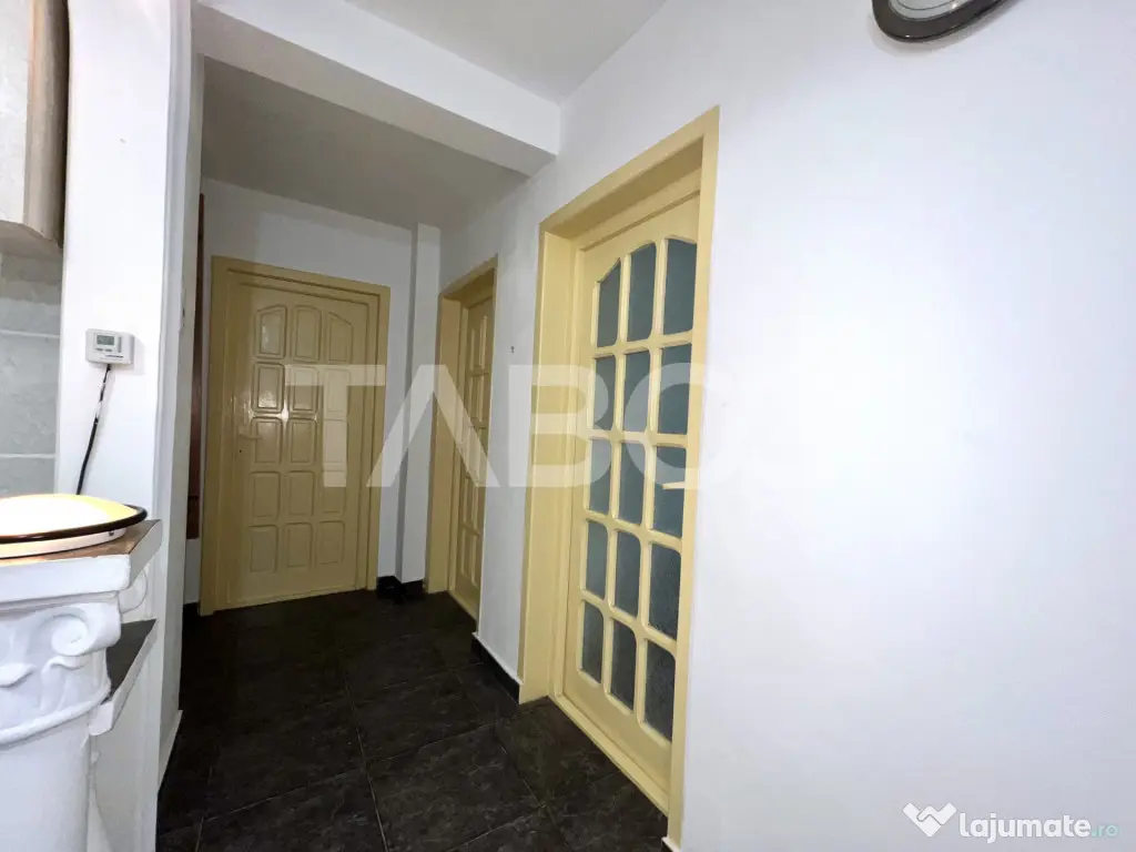 Apartament cu 3 camere in Gheorgheni zona Piata Mercur balco - Cluj-Napoca (Cluj)