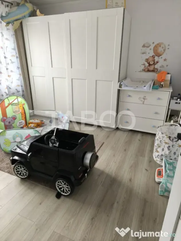 Apartament cu 3 camere cu dressing si boxa Intre Lacuri lang - Cluj-Napoca (Cluj)